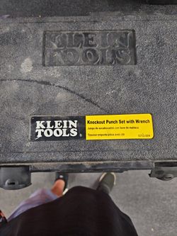 Klein Tools Knockout Set