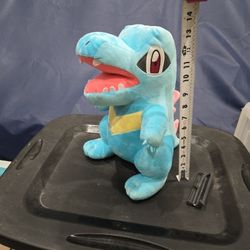 Pokemon - Totodile 13" Plush