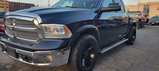 2016 Dodge ram 1500-longhorn Diesel