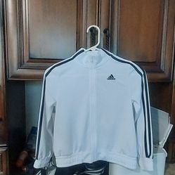 black and white jacket Adidas boys Size (7/8)