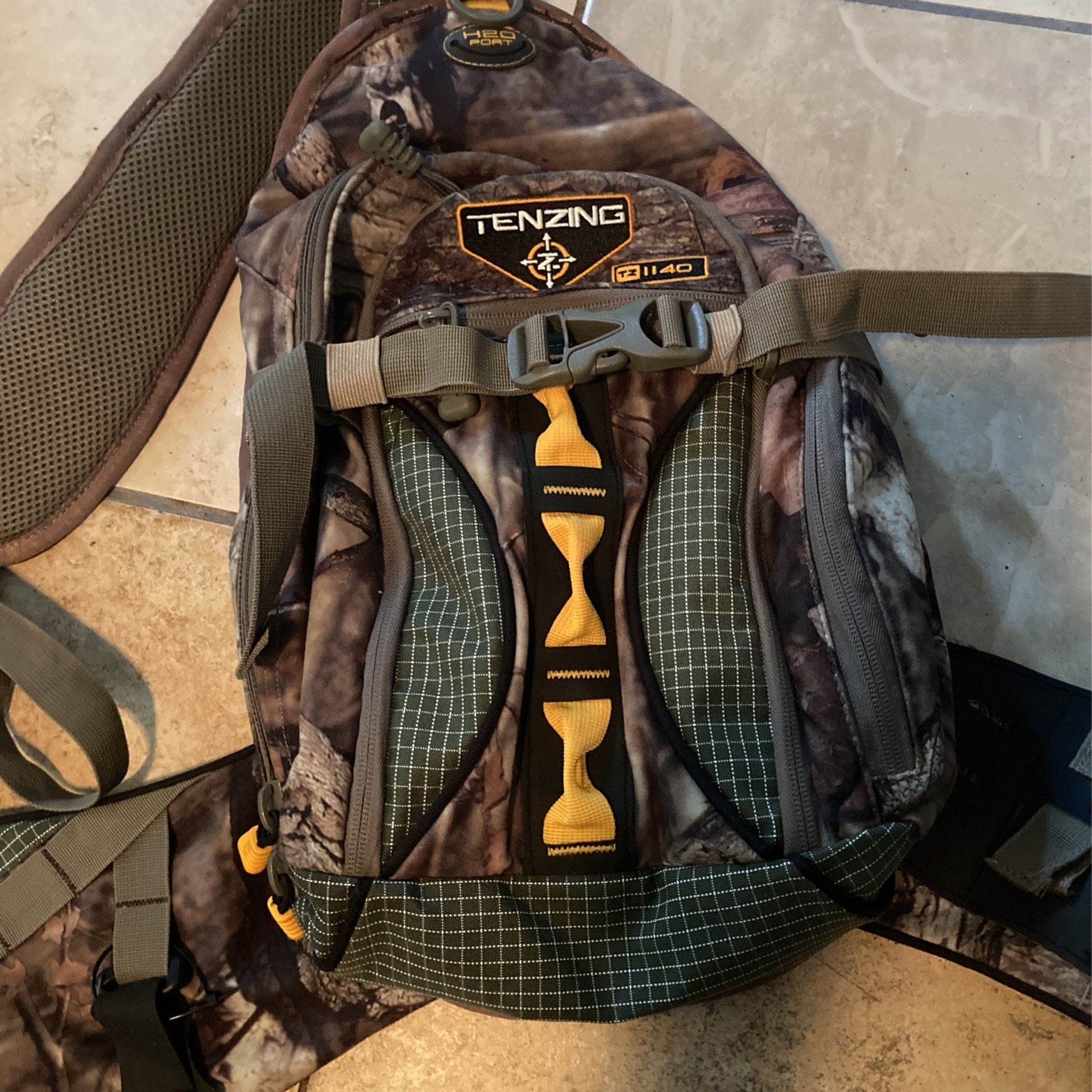 Tenzing Tz1140 Sling Hunting Pack 