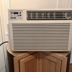 AC Window Unit