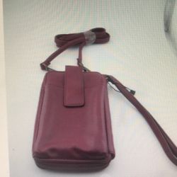 MUNDI Sonoma Fade Red Crossbody RFID Blocking Phone Faux Leather Wallet MSRP $34