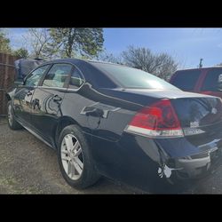 2013 Chevy impala (PART OUT)
