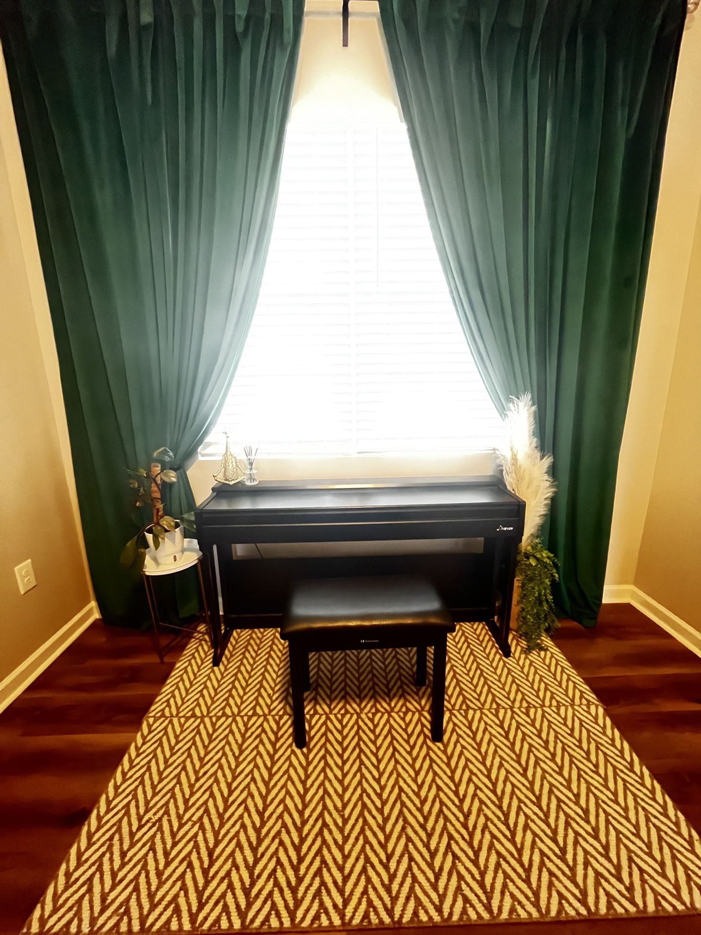 Donner Keyboard With Seat