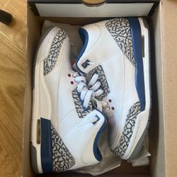 Air Jordan 3s