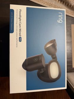 FLOODLIGHT CAM WIRED PRO