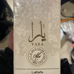 Lattafa Perfumes Yara Moi Eau de Parfum for Women 100ml / 3.4oz