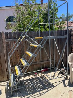 Industrial Ladder
