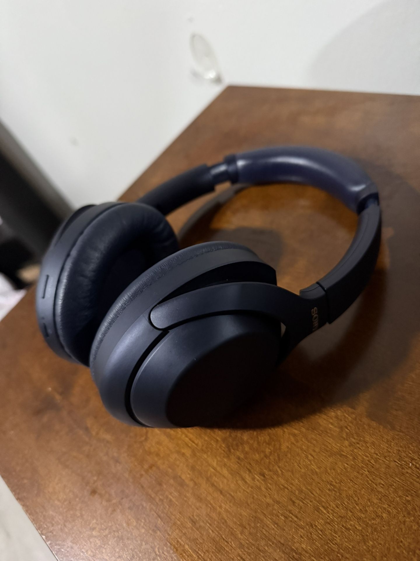 Sony WH-1000XM4