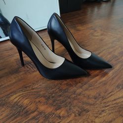 Black Classic Hills, Women Shoes 