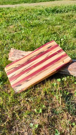 Custom Wood Cutting Boards