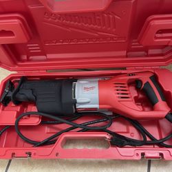 Milwaukee 15 Amp Super Saw all / Soso