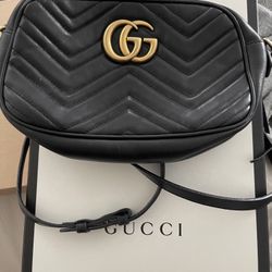 GG MARMONT SMALL CAMERA BAG