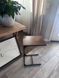 C-Shaped End Table Set of 2, Small Couch Side Tables with Metal Frame, Sofa Table TV Tray for Living Room, Bedroom, Rustic Brown