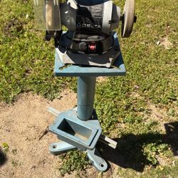 Delta Grinder With Stand 
