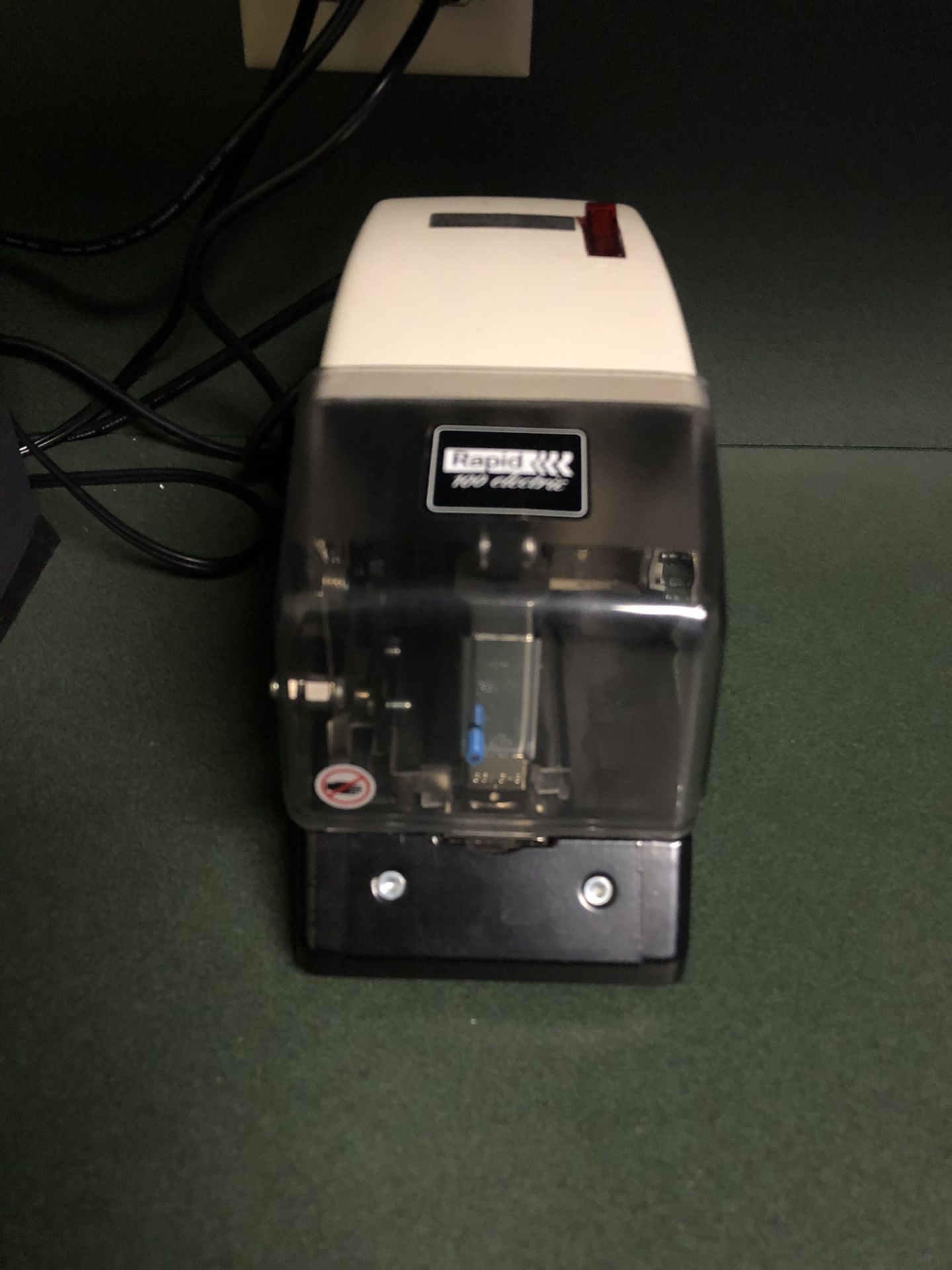 Heavy duty electric stapler