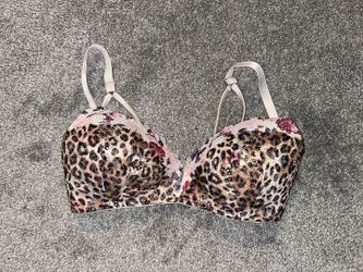 PINK “Date wireless lightly lined” bra