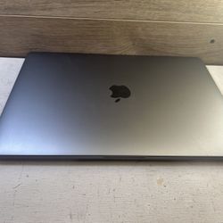 2017 MacBook Pro 