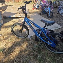 Boys Bike size 18 $50