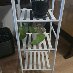 5-Tier Metal Shelf Rack – Great Condition