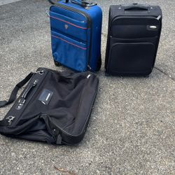 FREE Suitcases And Suit Bag ONLY REPLY With A PREFER PICK UP TIME