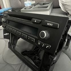 '10-'13 BMW 328i radio Unit OEM 