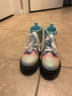 Cat and Jake Rainbow High top boots