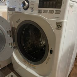 Lg Front Load And Amana Electric Dryer 