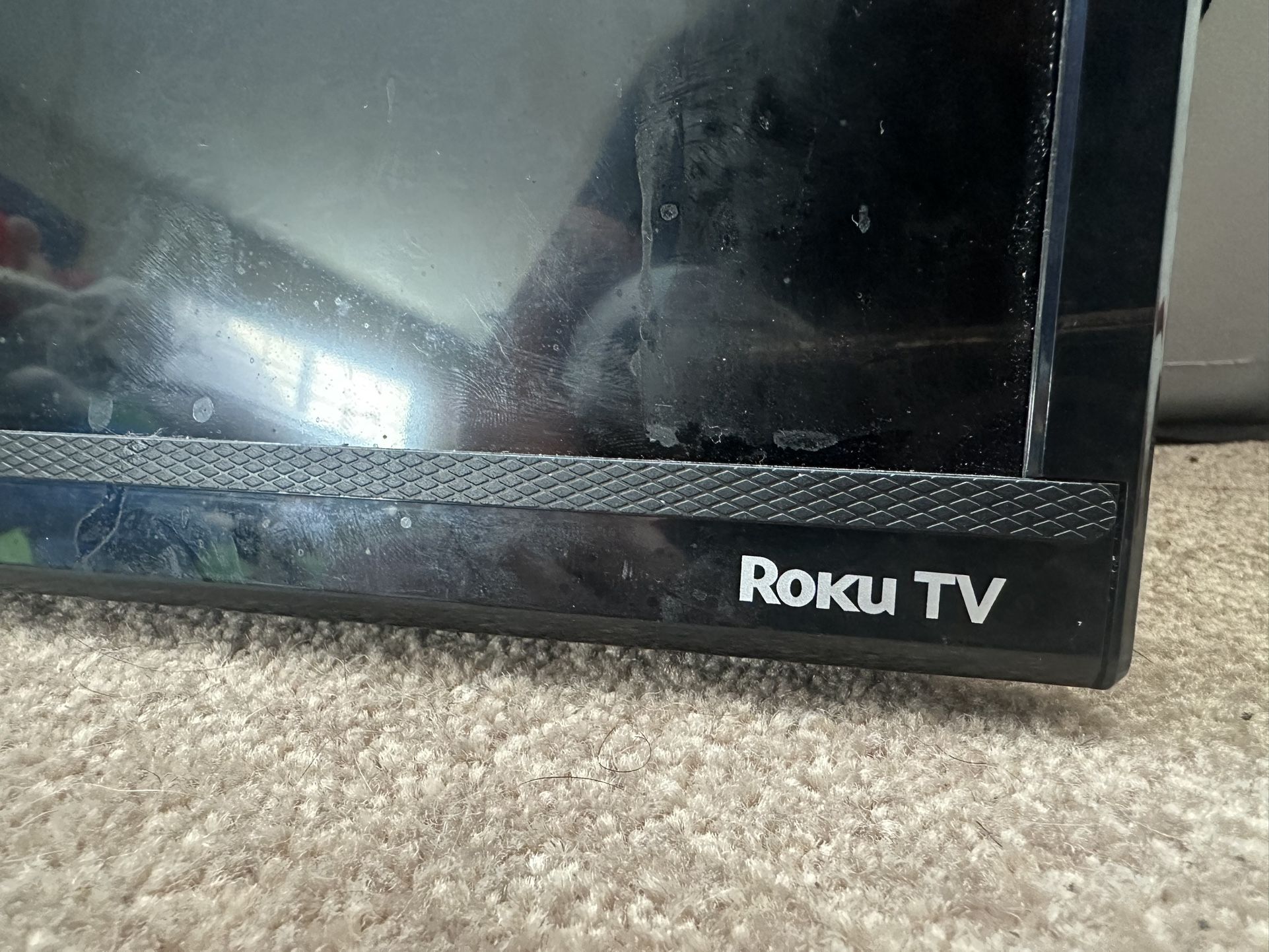40” TCL (Roku TV)