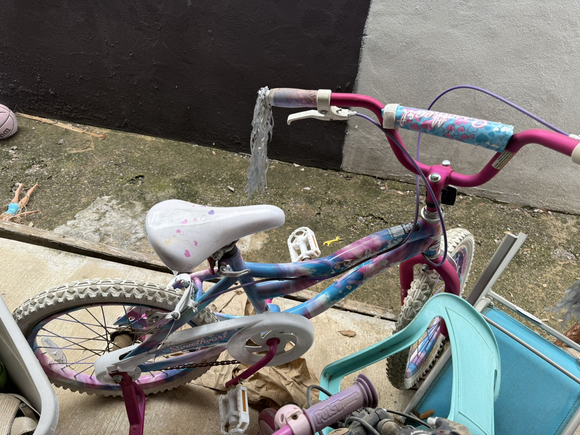 Old Bikes ! 40$ Each Must Go !