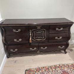 Vintage Michael Amini dresser with huge mirror