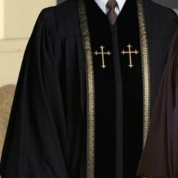 Murphy RT Westley Clergy Robe