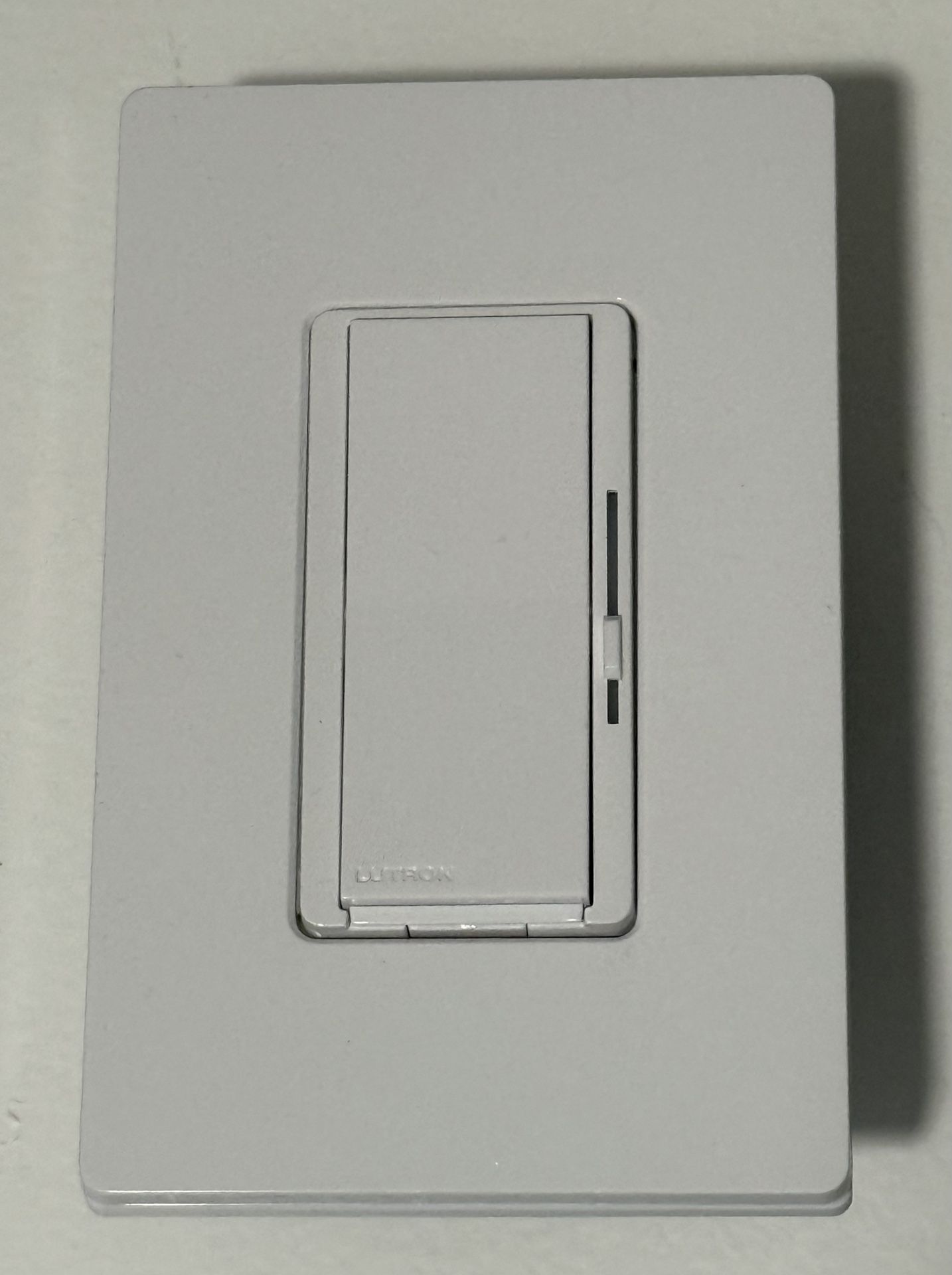 Lutron Caseta Smart Switch/Dimmer Diva DVRF-6L w/Faceplate