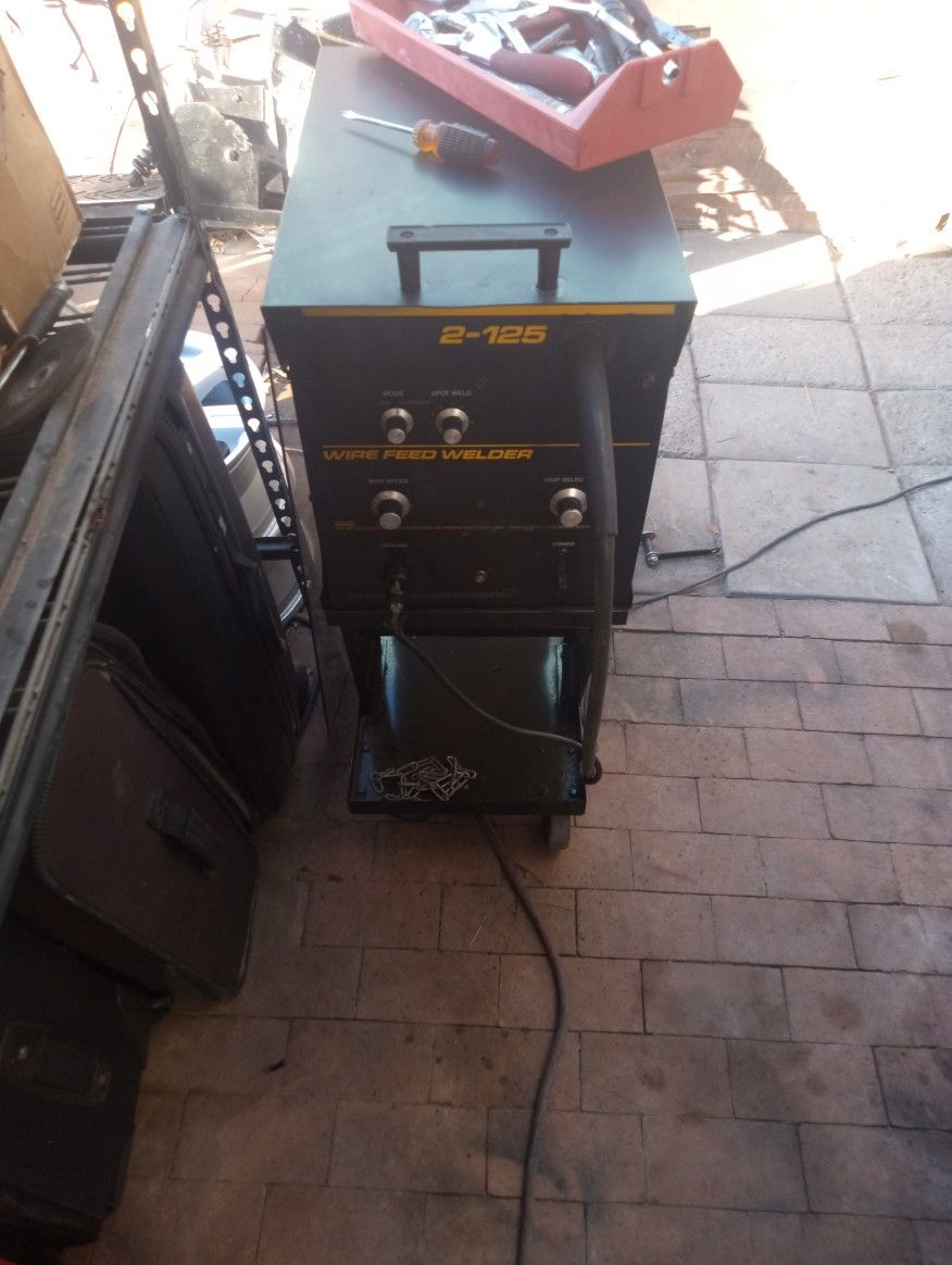 Solar Welder 2-125