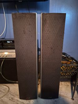 Polk Audio M20 two way floor standing loudspeakers