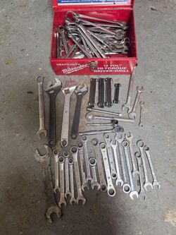 Vintage Milwaukee Metal Toolbox with Huge Mixed Tool & Wrench Set (Craftsman, GearWrench)