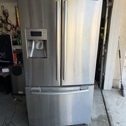 Samsung Refrigerator 