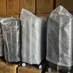 🧳 Brand New 24” Premium Hardshell Luggage 🧳 📍 Pickup: S. Durango & 215 near IKEA 💵 Only $20 – Limited Time Deal!  Upgrade your travel game with th