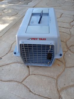 Pet cage