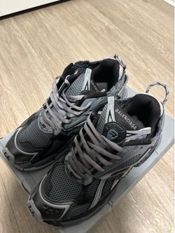 Balenciaga Runners Size 46/12