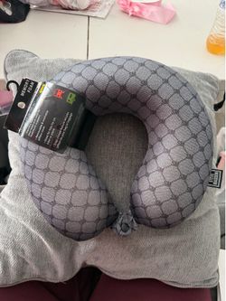 Steve Madden neck pillow