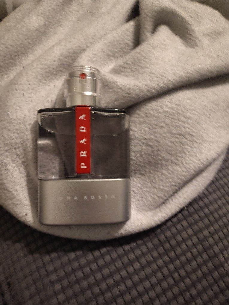PRADA Luna Rossa Cologne