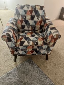 Accent chair