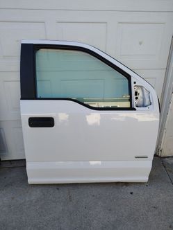 2016 Ford f150 parts Door Front R/h