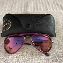 Ray-Ban Aviator Sunglasses 