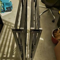 Full / Double Metal Bed Frame – Lightweight & Foldable