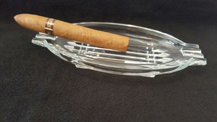 Beautiful glass cigar ashtray