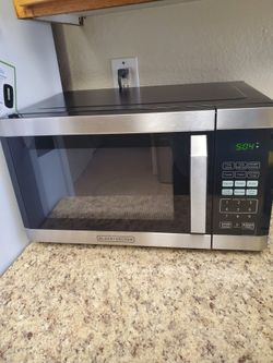 Black + Decker Microwave