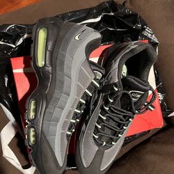 Nike Air Max 95 (Brand New Out The Box )Sz 10.5
